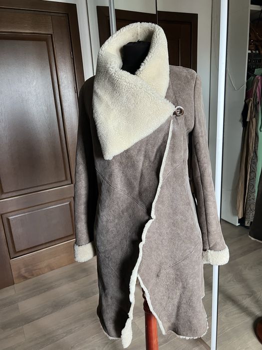 Haina/cojocel Vesa  Shearling miel piele si blana naturala S( 36)