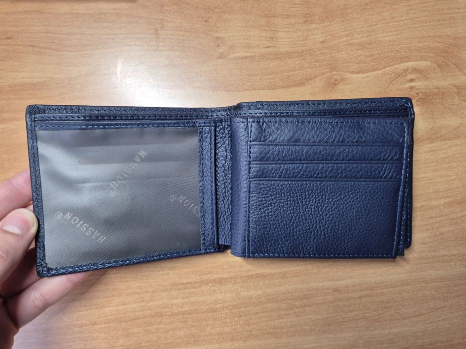 Vand portofel bleumarin din piele naturala, nou