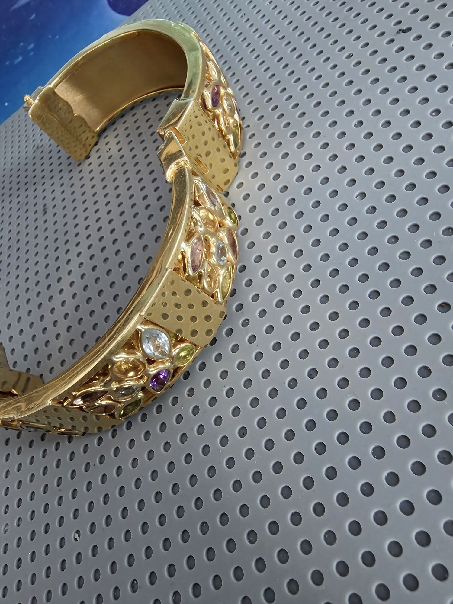 Bratara Aur 18K cu Safire , Model deosebit 83,6Grame.
