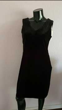 Маленькое чёрное платье. Esprit размер L.Бархат.