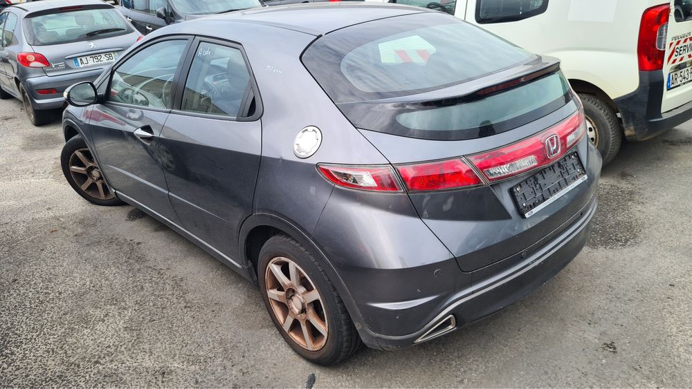 Honda Civic 1.4i/2.2CRDi 2007г. на части