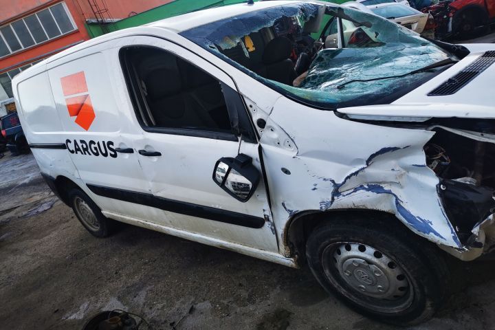 Broasca usa stanga spate jos Toyota ProAce 1 [2013 - 2016] 1.6 D 3WZ-