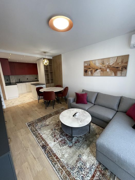 Стилен ДВУСТАЕН апартамент в кв. Христо Смирненски/ С ПАРКОМЯСТО!!!