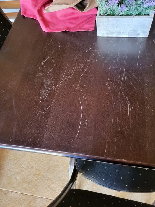 Masa lemn cu picior central