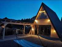Vindem Cabane A Frame la comanda - construim rapid!
