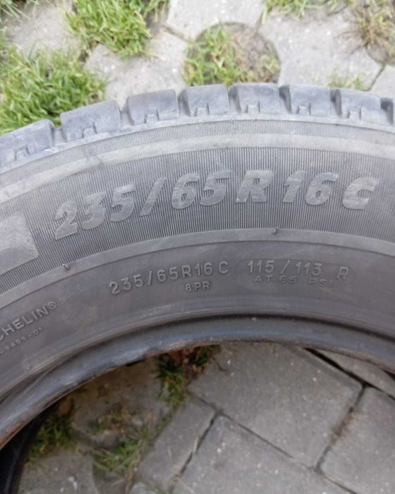 Anvelope vara Michelin Agilis 235/65 R16C 115/113R