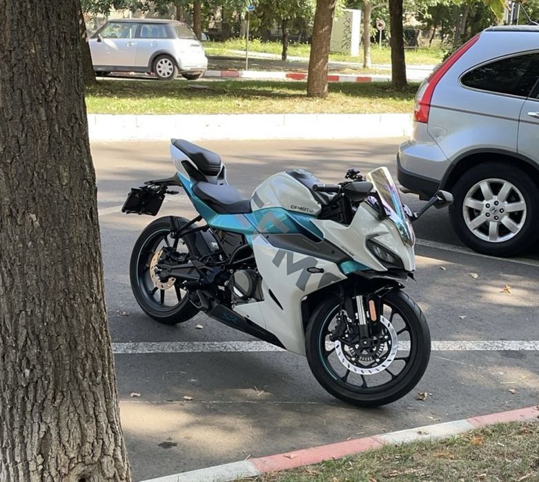 Cfmoto 300 sr 2021