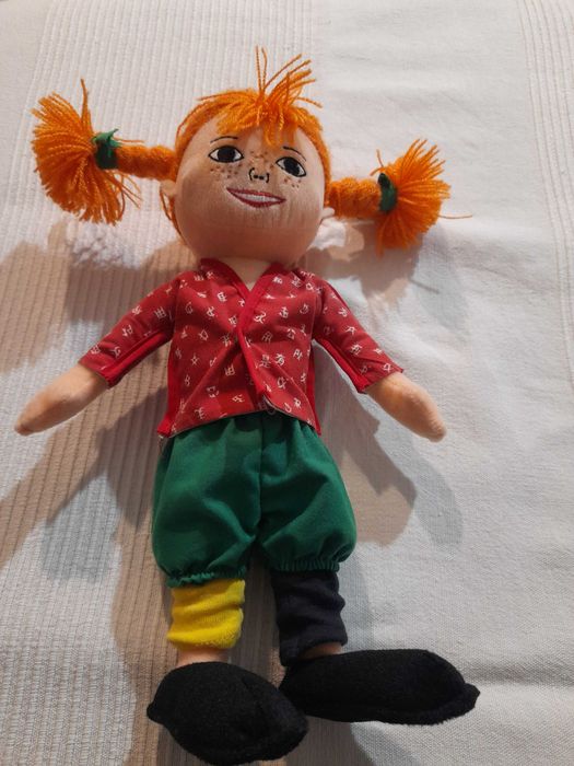 papusi  nostime din material textil 35 cm