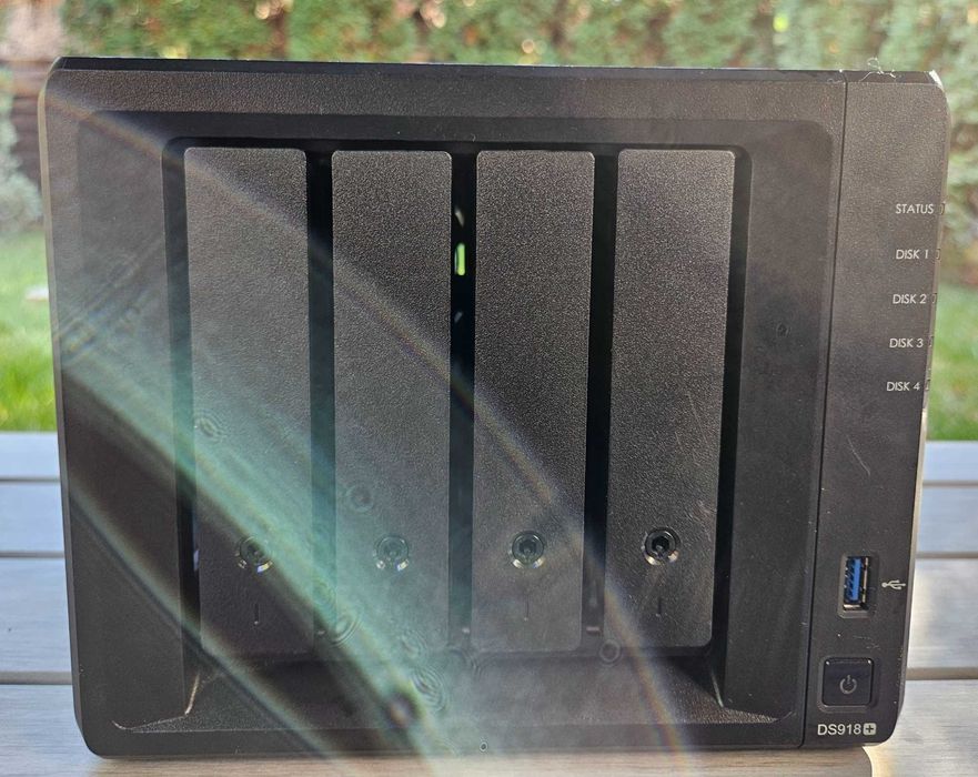 NAS Synology DS918+ 12GB RAM, 2x128SSD M2 cache, 4x 8TB HDD