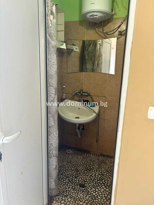 Продава се Едностаен апартамент в София, 7-ми 11-ти километър - 26 кв.м за 1270 €/кв.м - Снимка #3