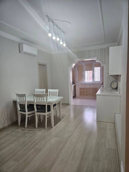 В продаже 4х комнатная квартира на Айбеке. 182м2