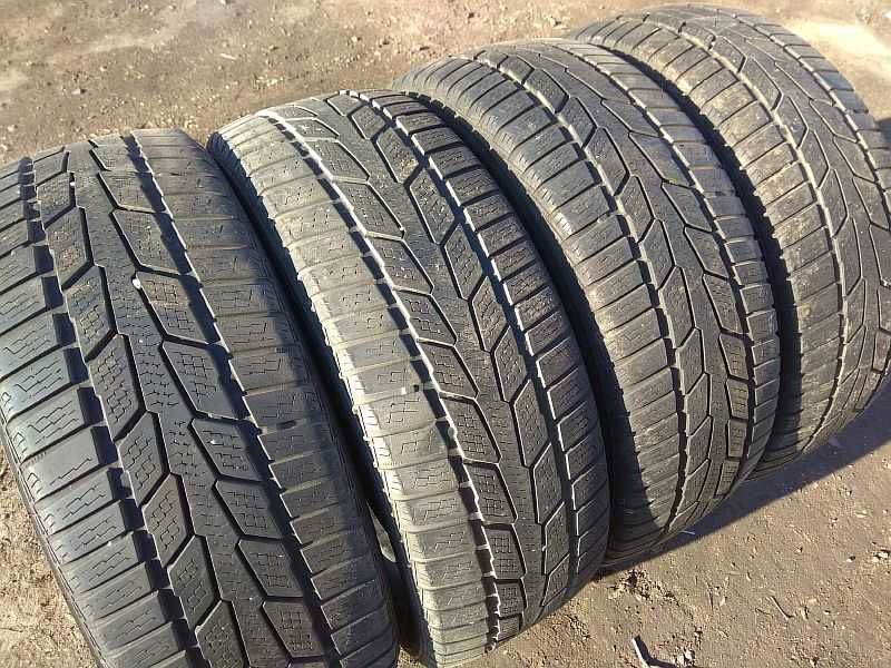 Шины 205/55 R16 - "Semperit Speed-Grip" (Португалия), зимние.