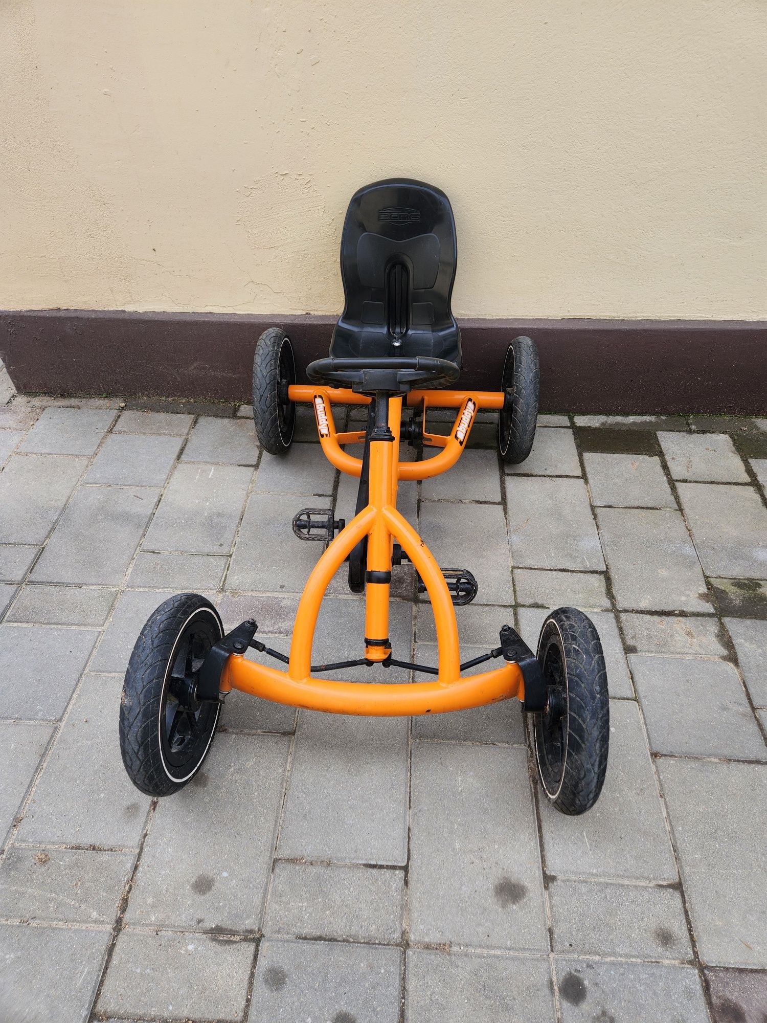 Cart (kart) cu pedale pentru copii BERG Buddy Orange - portocaliu