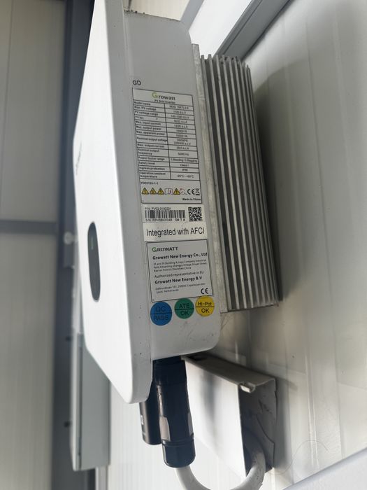 Invertor trifazci Grovat 15 kw  pentru panouri fotovoltaice