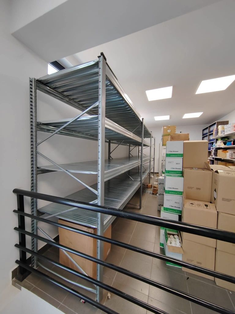 Rafturi metalice depozitare marfa manuala 
Tip piking 
Înălțime de la
