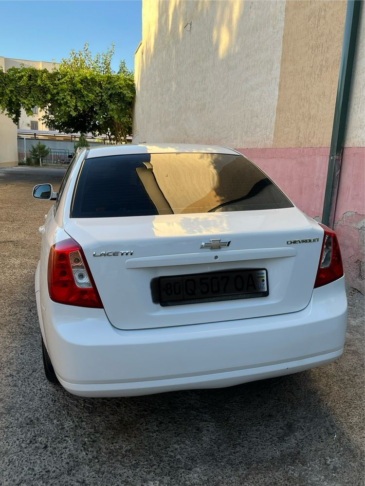 Срочно продается Chevrolet Gentra