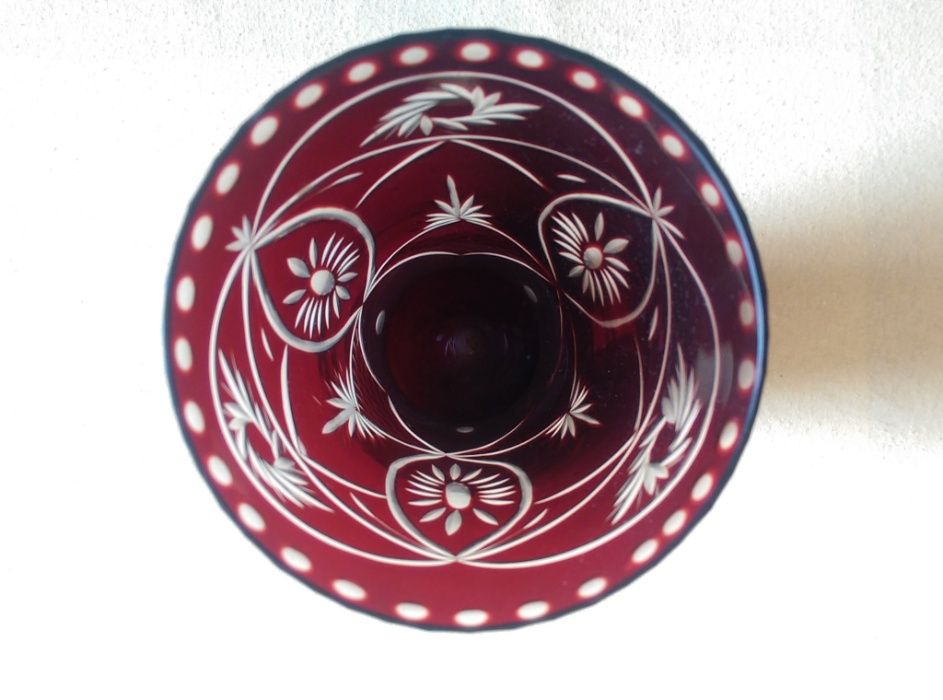 Vaza rubin pt. flori