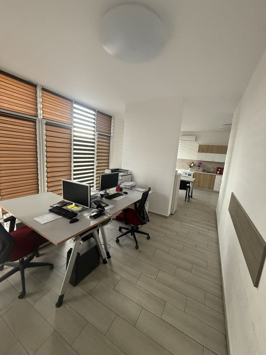 Pf.Vand apartament 2 camere Finisat in Floresti str.Avram Iancu