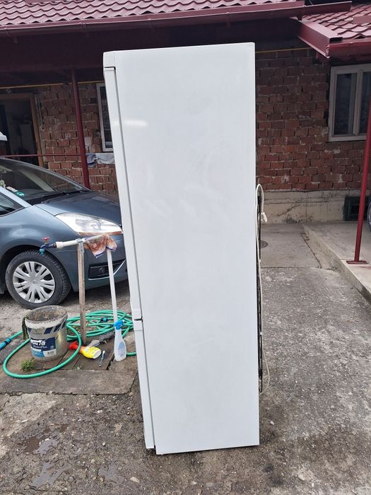 Combina frigorifica ZANUSSI