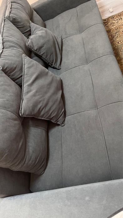 Продам диван в отличном состоянии