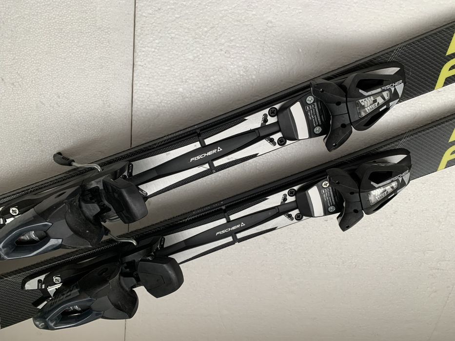 Schiuri Fischer Cruzar Fire 150 cm+leg