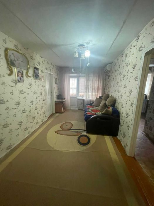 Продаётся 3 комнатная квартира в Центре