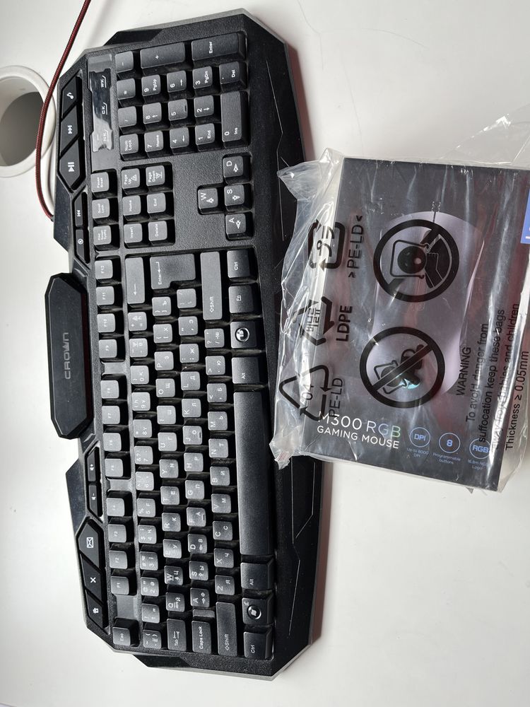 игровая мышь LENOVO M300 RGB и клавиатура Crown cmkg-100