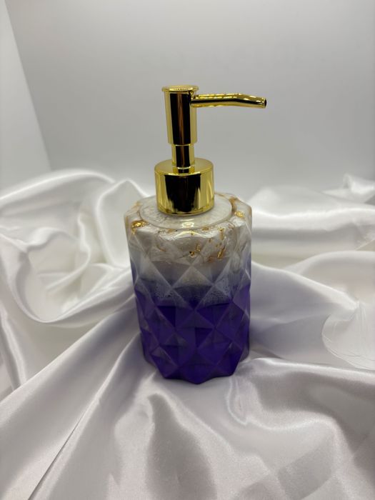 Dispenser elegant din răsină handmade - model Violet & Gold