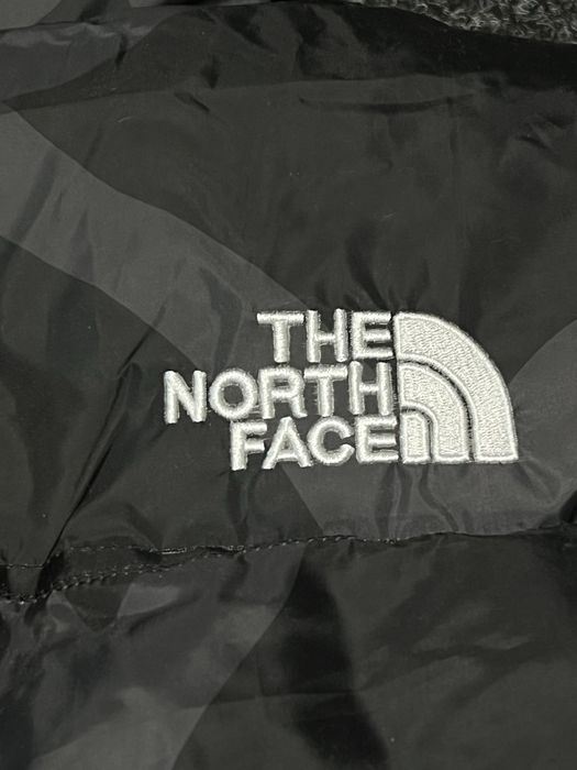 Geaca The North Face x Kaws Neagra Premium / 2025