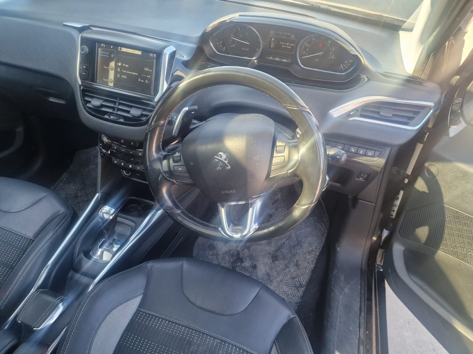 Dezmembram Peugeot 2008 2014 1.6hdi Cutie Automata
