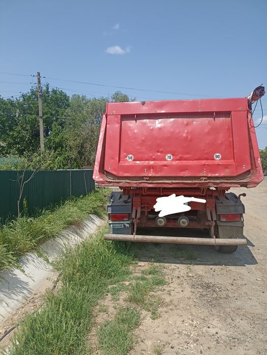 Vând semi-remorca Schmitz 2006 Galați