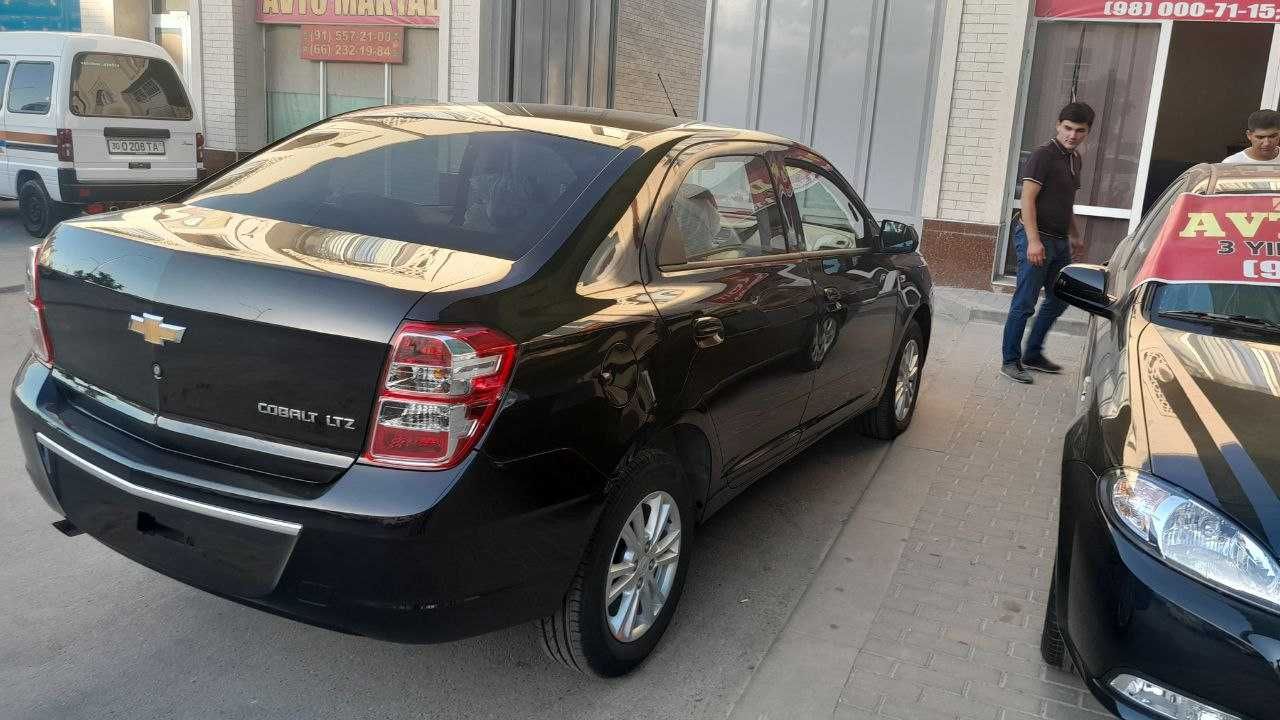 chevrolet cobalt style at