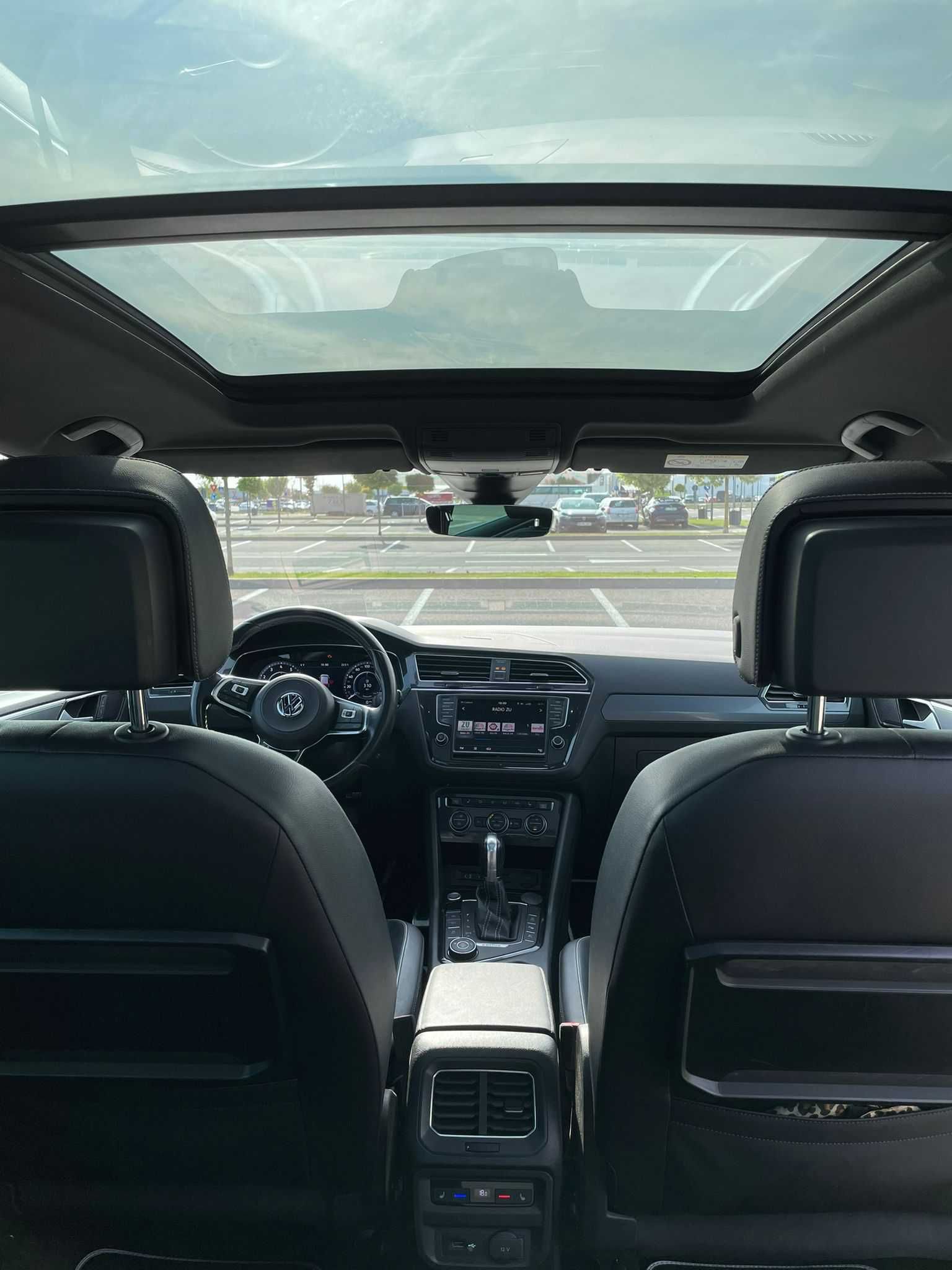 Volkswagen Tiguan R-Line 2.0  TSI 4Motion – Full Option – 2017