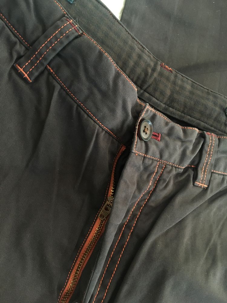 Pantaloni Massimo Dutti