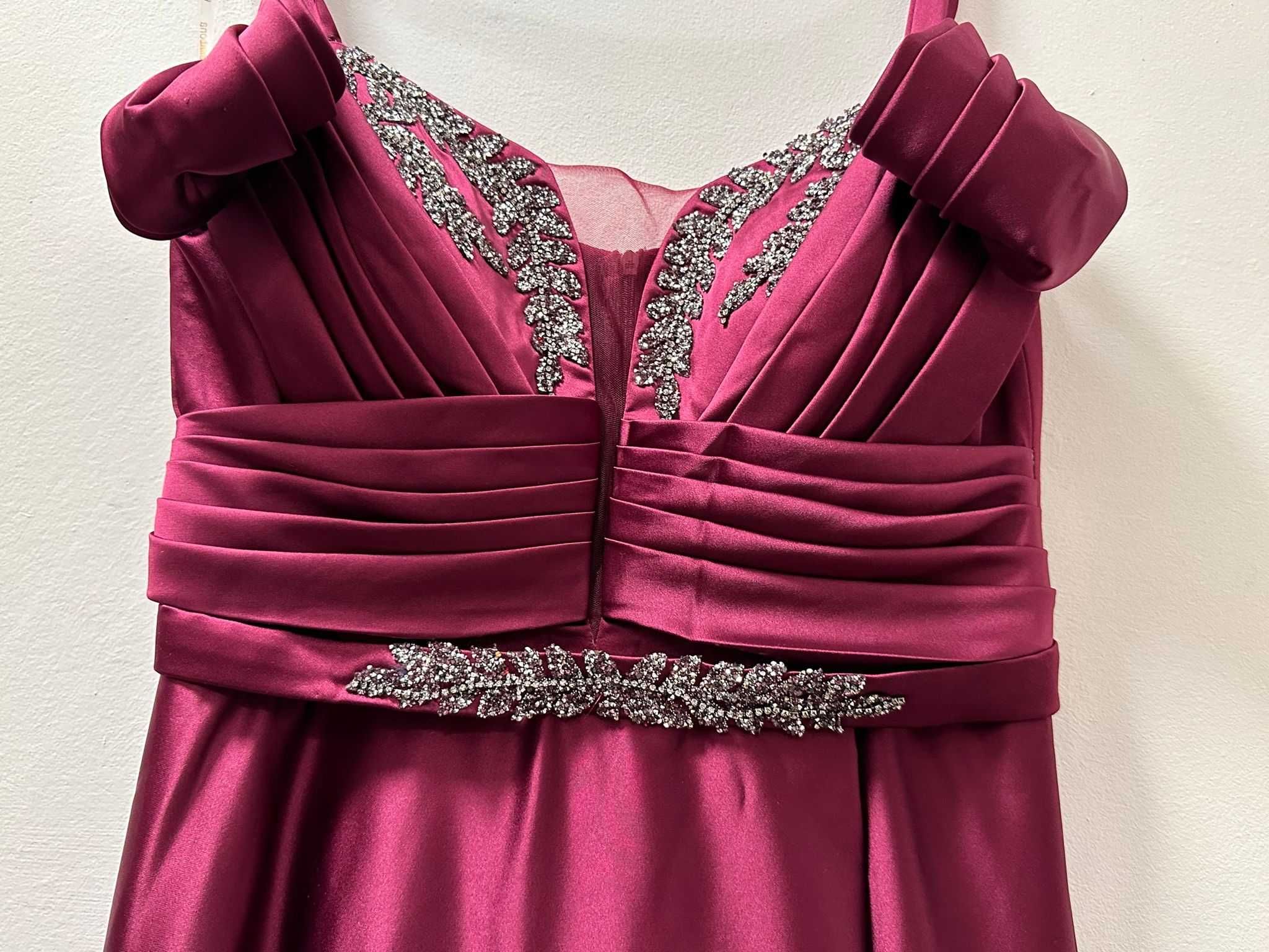 Rochie de seara bordeaux