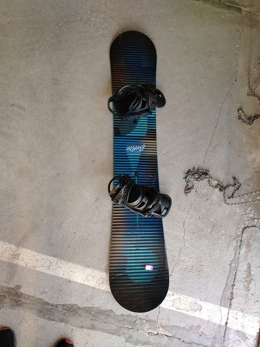 Сноуборд Bwiton.