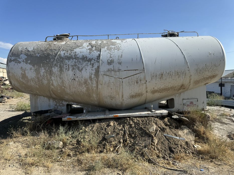 Бочка цементавоз с кампресором