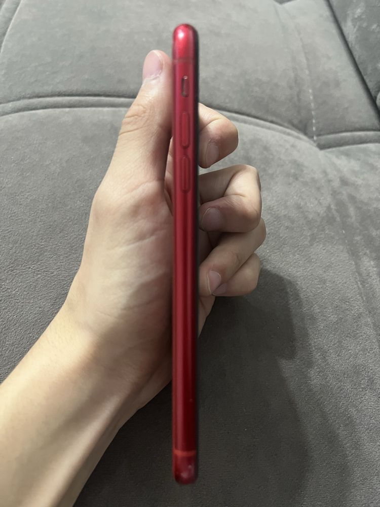 Iphone XR акб 79%