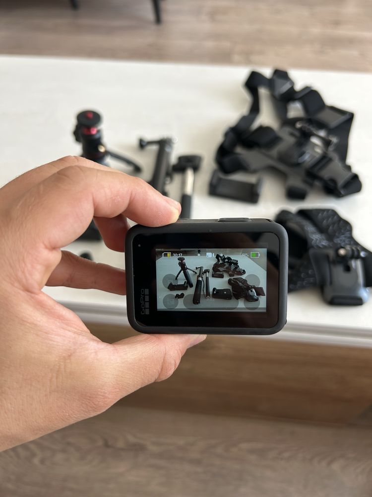 GoPro Hero 13 Black с аксесоари и SD карта