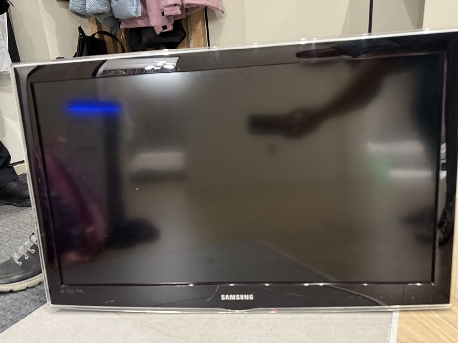 Телевизор Samsung