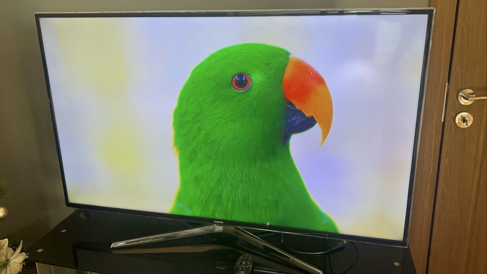 Телевизор Samsung 50”