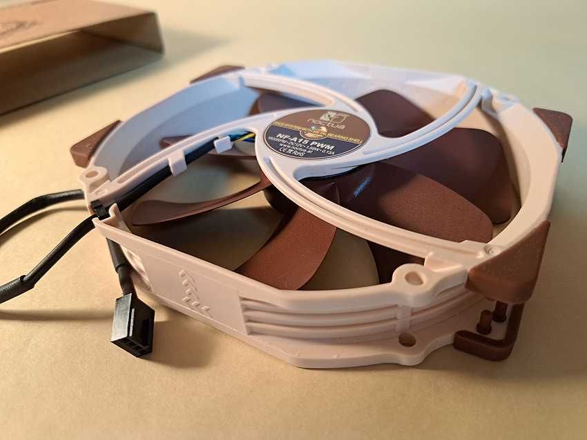NOCTUA NF-A15 PWM - FAN (nou, nefolosit) - 4 PIN (140mm) premium
