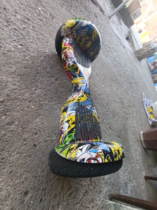 Hoverboard , roti 10.5", autonomie 15 km