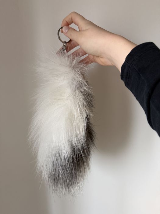 Breloc/ accesoriu pentru geanta din blana naturala de vulpe