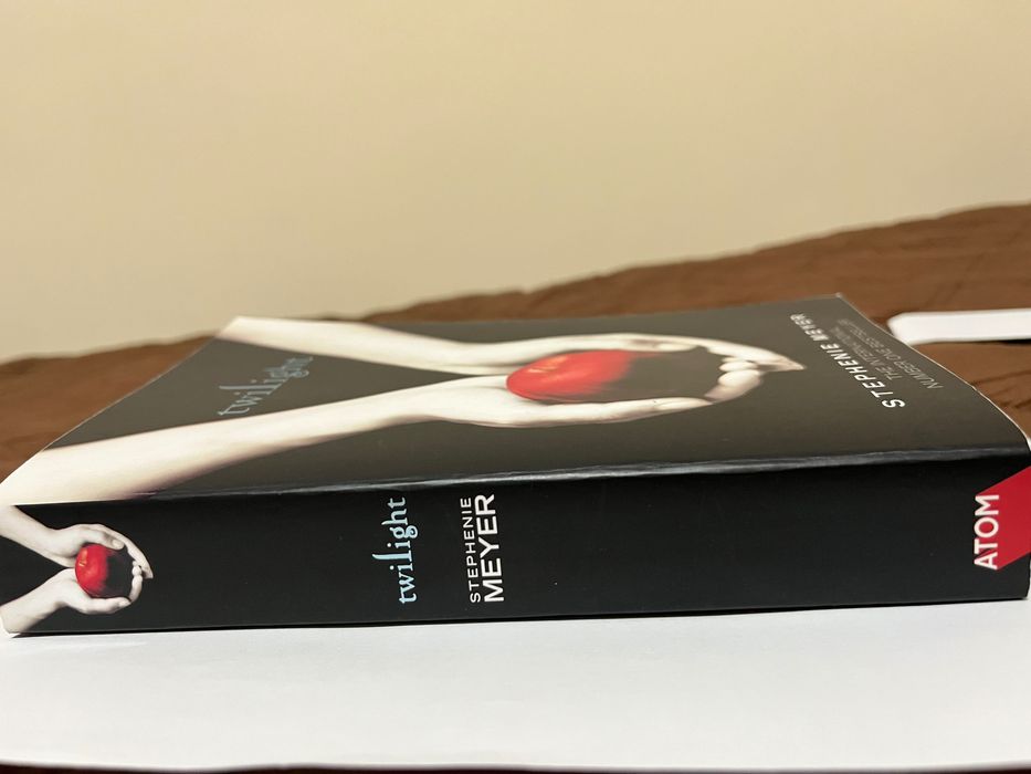 Здрач книги - 5 броя на английски език