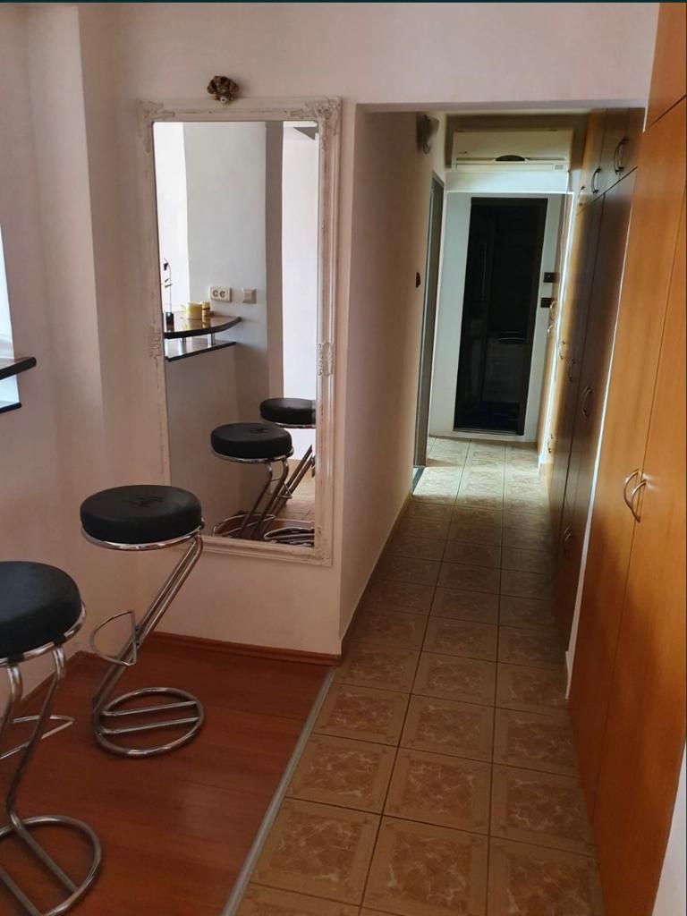 Apartament 3 camere lux zona centrala regim hotelier Oradea