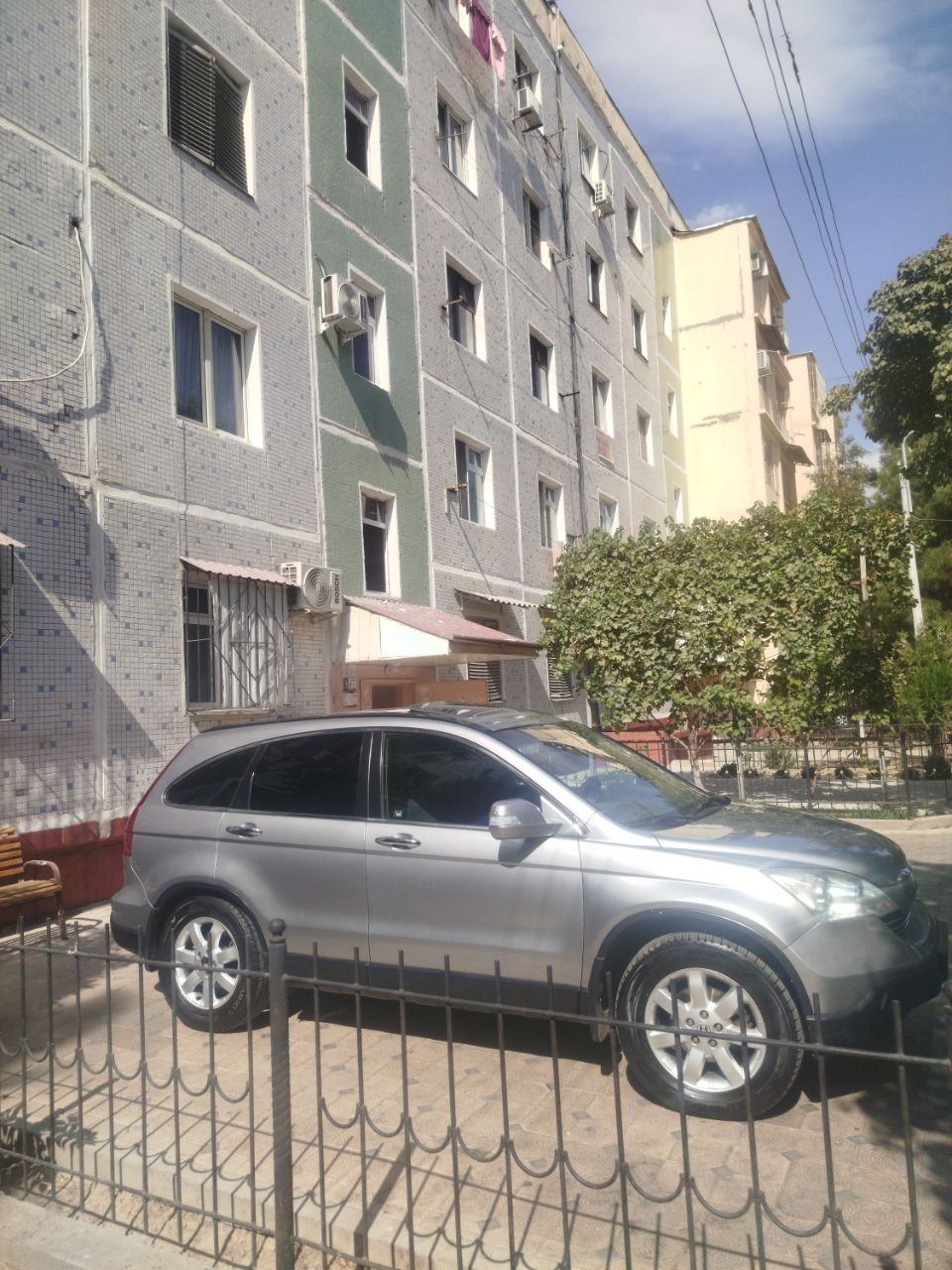 Продаётся Машина Honda CRV 2008