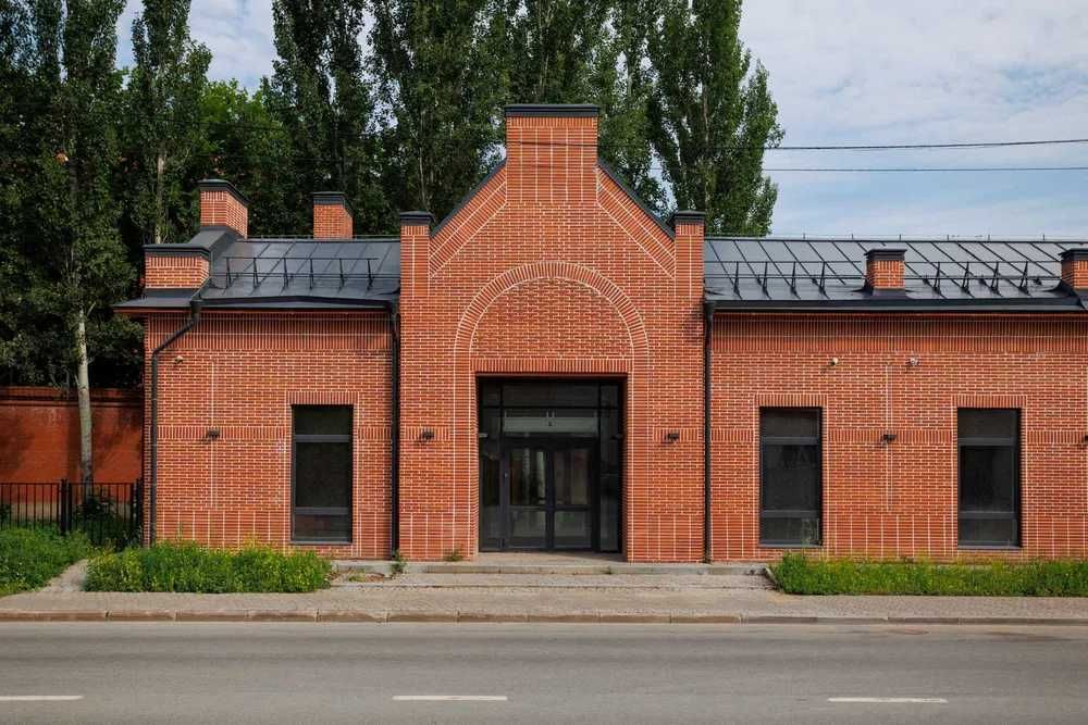Красный кирпич Астана в наличии
