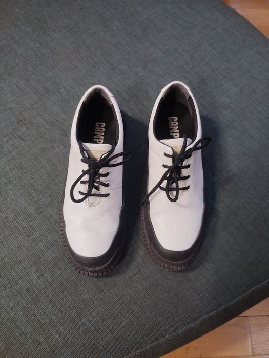 Vand pantofi Camper marimea 36