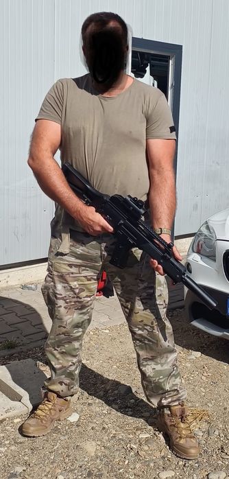 Vând AAirsoft electrica SLV 36 perfect funcțională cu Reddot